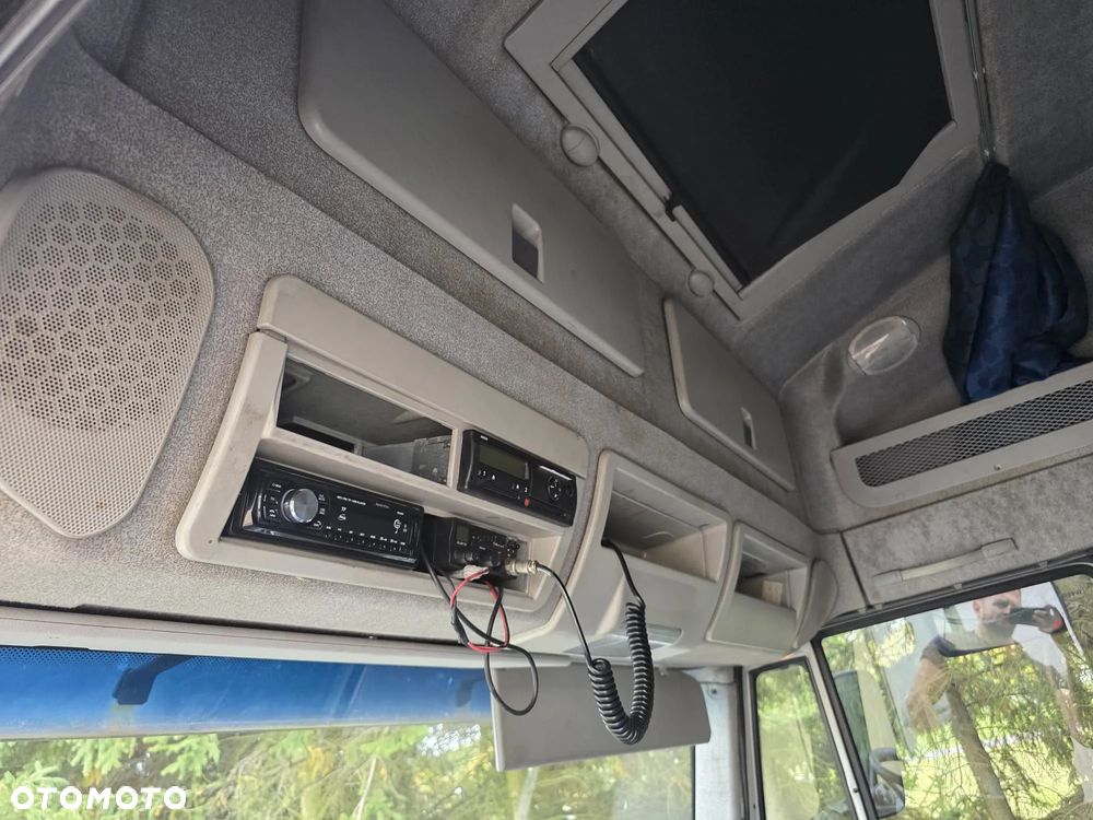 Iveco EUROCARGO 150E22 - 11