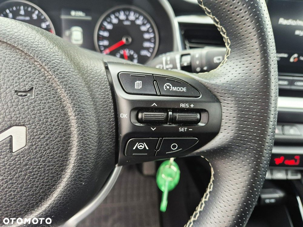 Kia Stonic 1.0 T-GDI L - 13