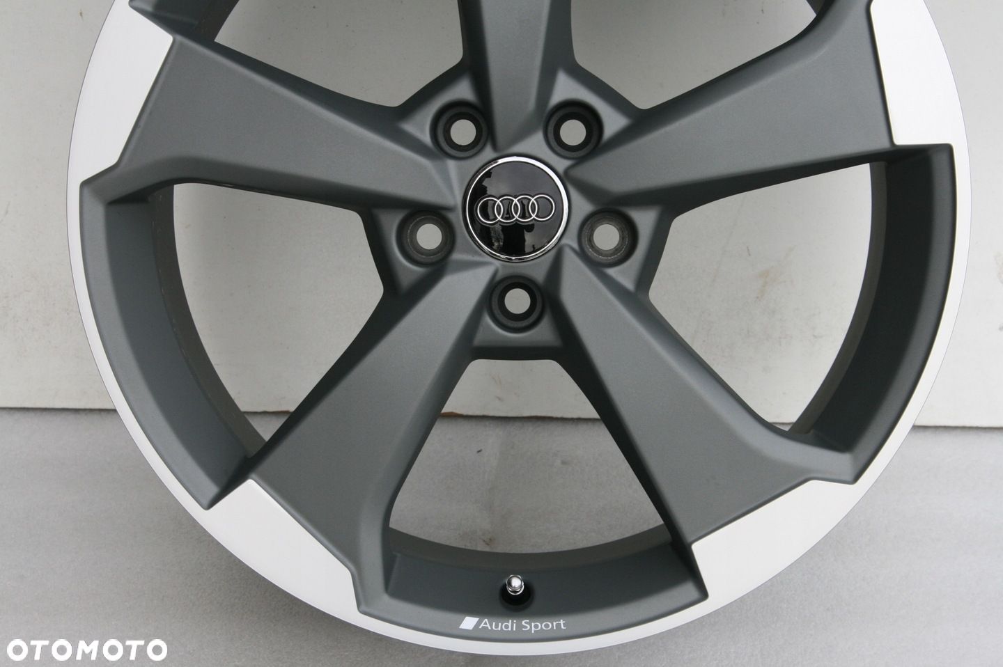 FELGI AUDI SPORT ROTOR 2 S-Line A3 S3 RS3 19 OE 8V0601025ET ORYGINALNE - 1