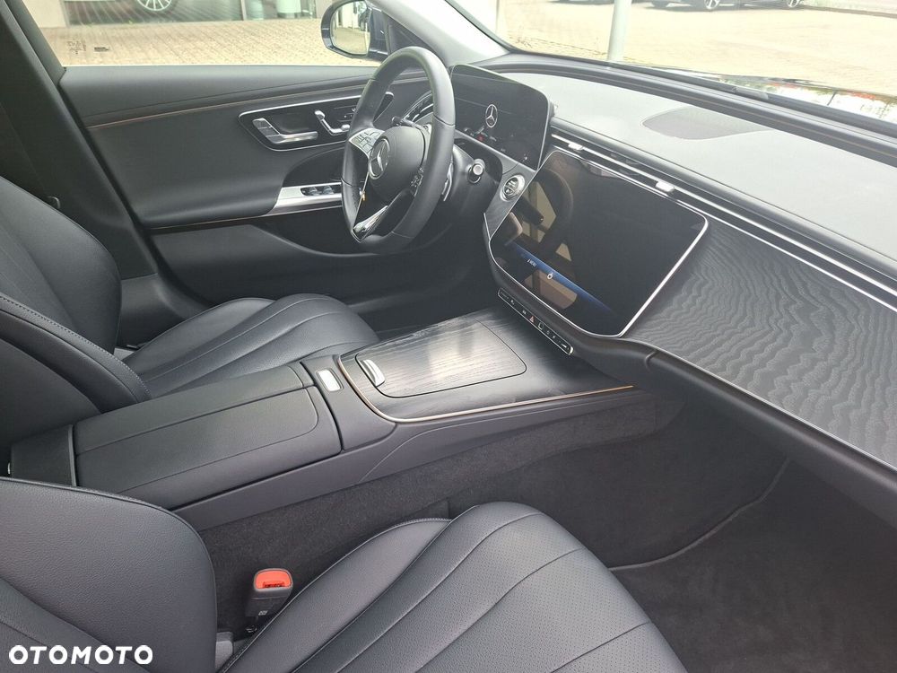 Mercedes-Benz Klasa E 200 d mHEV Avantgarde 9G-Tronic - 17