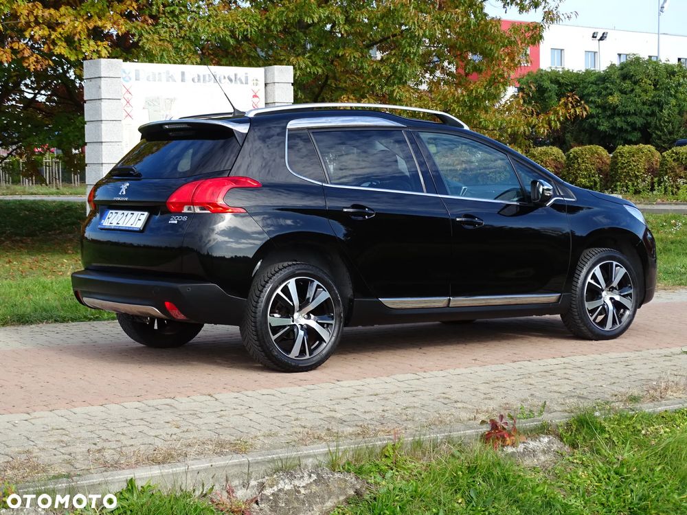 Peugeot 2008 1.6 e-HDi Allure S&S - 3