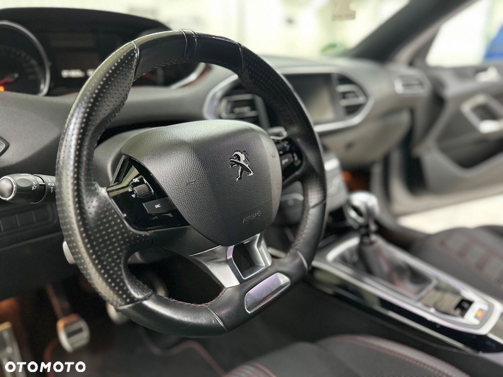 Peugeot 308 - 14
