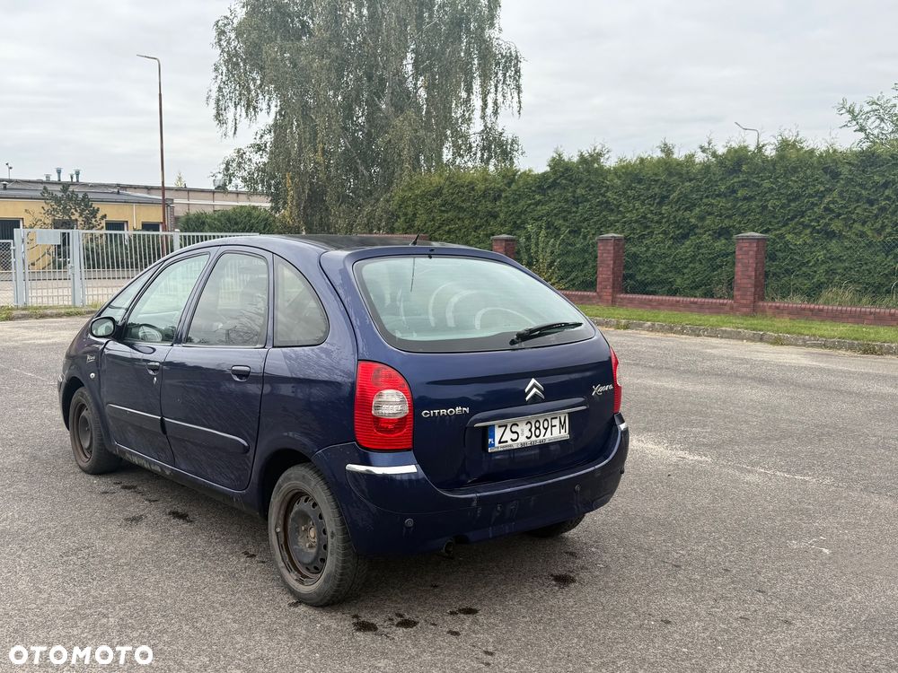 Citroën Xsara Picasso 1.6 Exclusive - 4