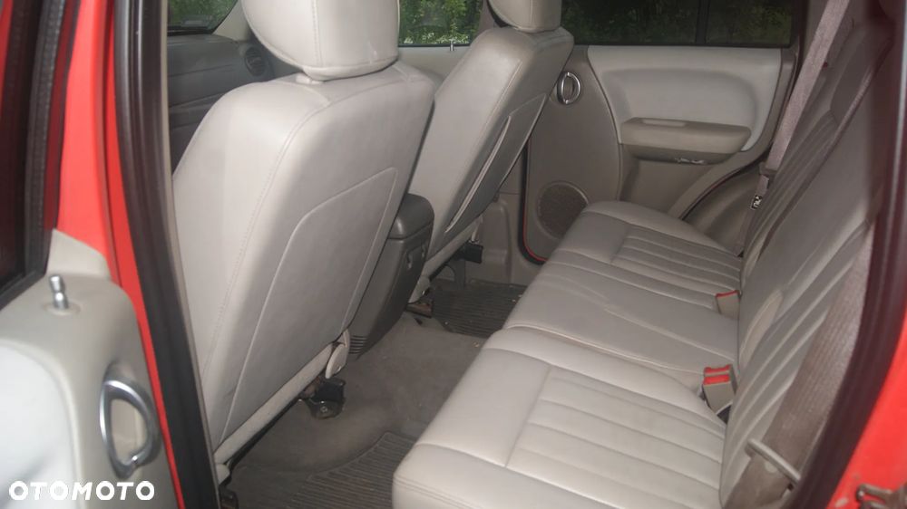 Jeep Liberty 2.8 CRD 4x4 - 7
