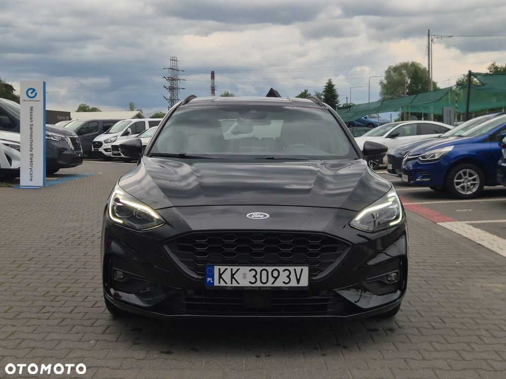 Ford Focus 1.0 EcoBoost Hybrid ST-LINE DESIGN - 3