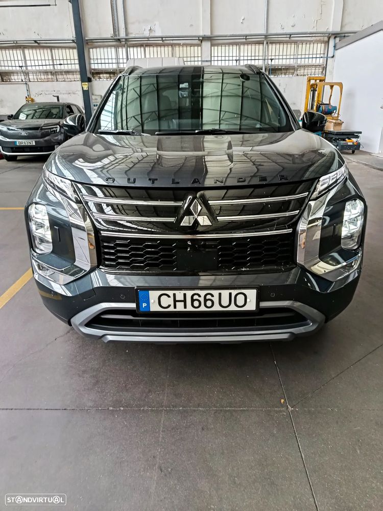 Mitsubishi Outlander 2.4 PHEV Sport Edition - 2