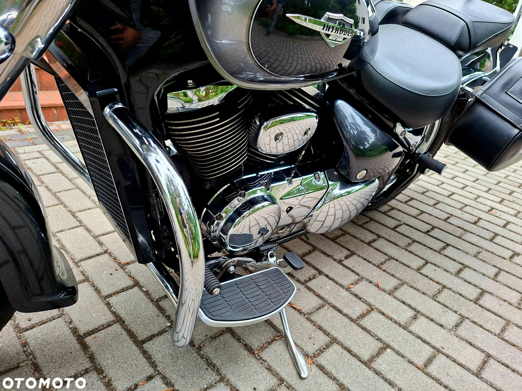 Suzuki Intruder - 23