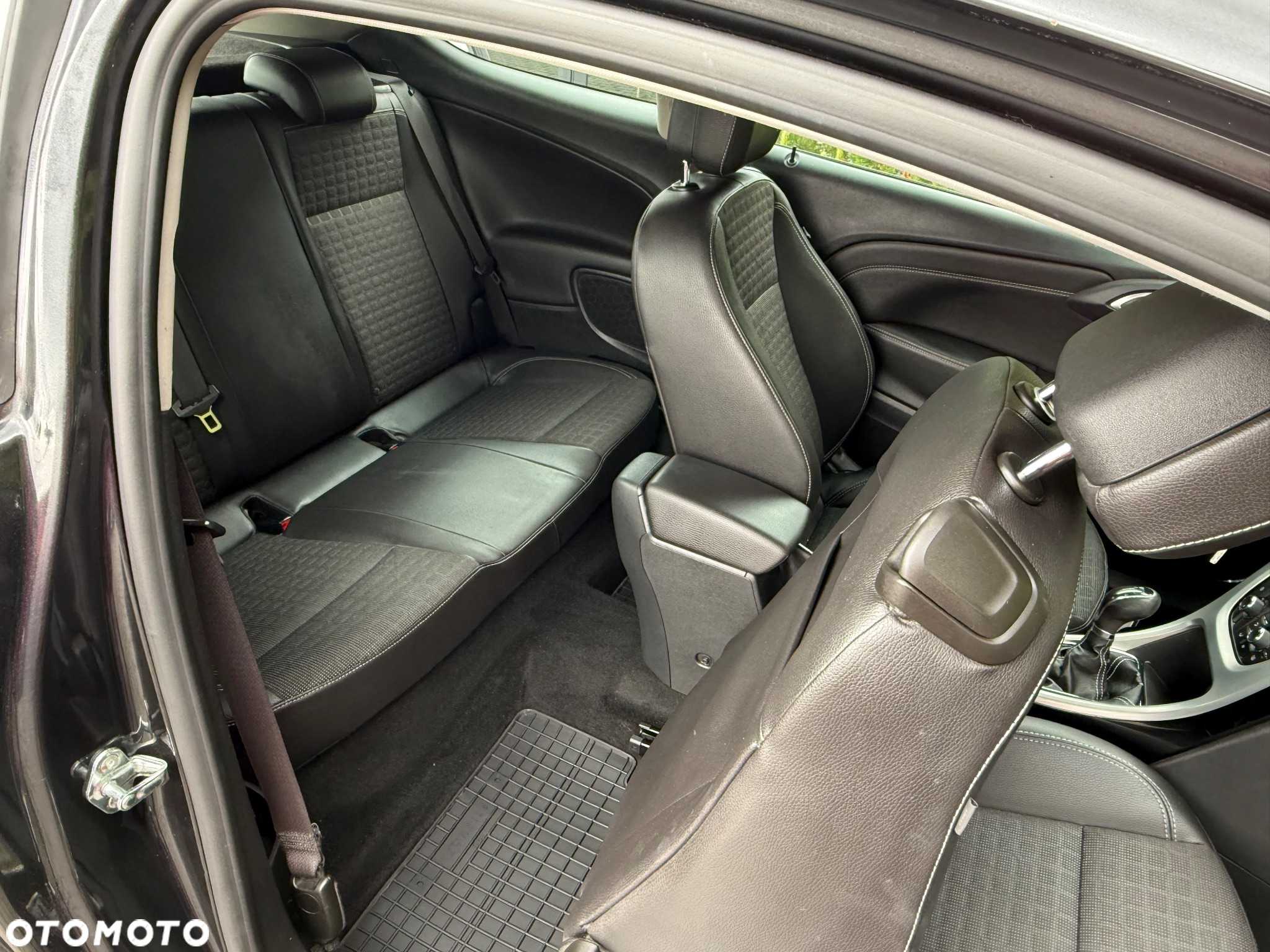 Opel Astra GTC 1.4 Turbo Active - 11