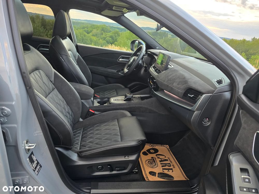 Nissan Qashqai 1.3 DIG-T MHEV Xtronic Tekna+ - 33