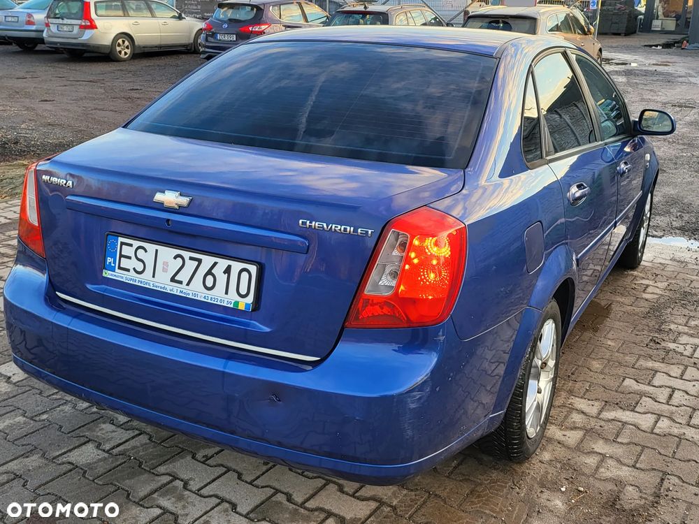 Chevrolet Nubira - 7