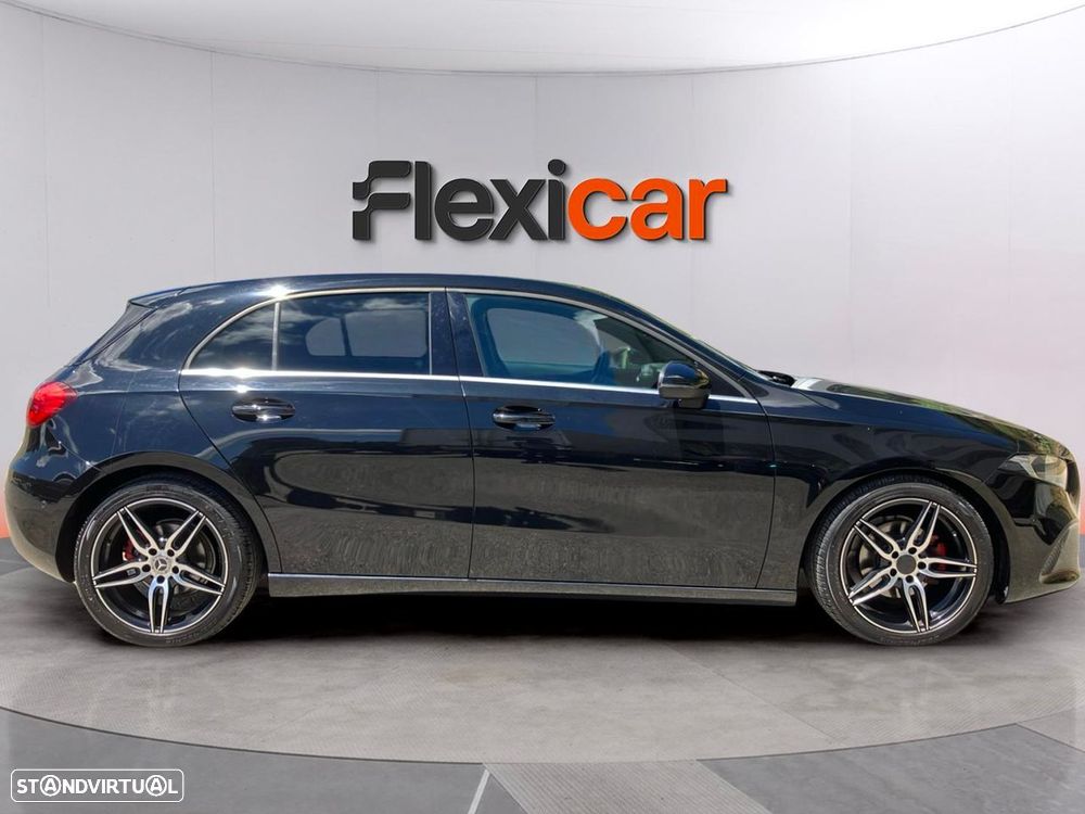 Mercedes-Benz A 180 d Style Aut. — fotografia 9