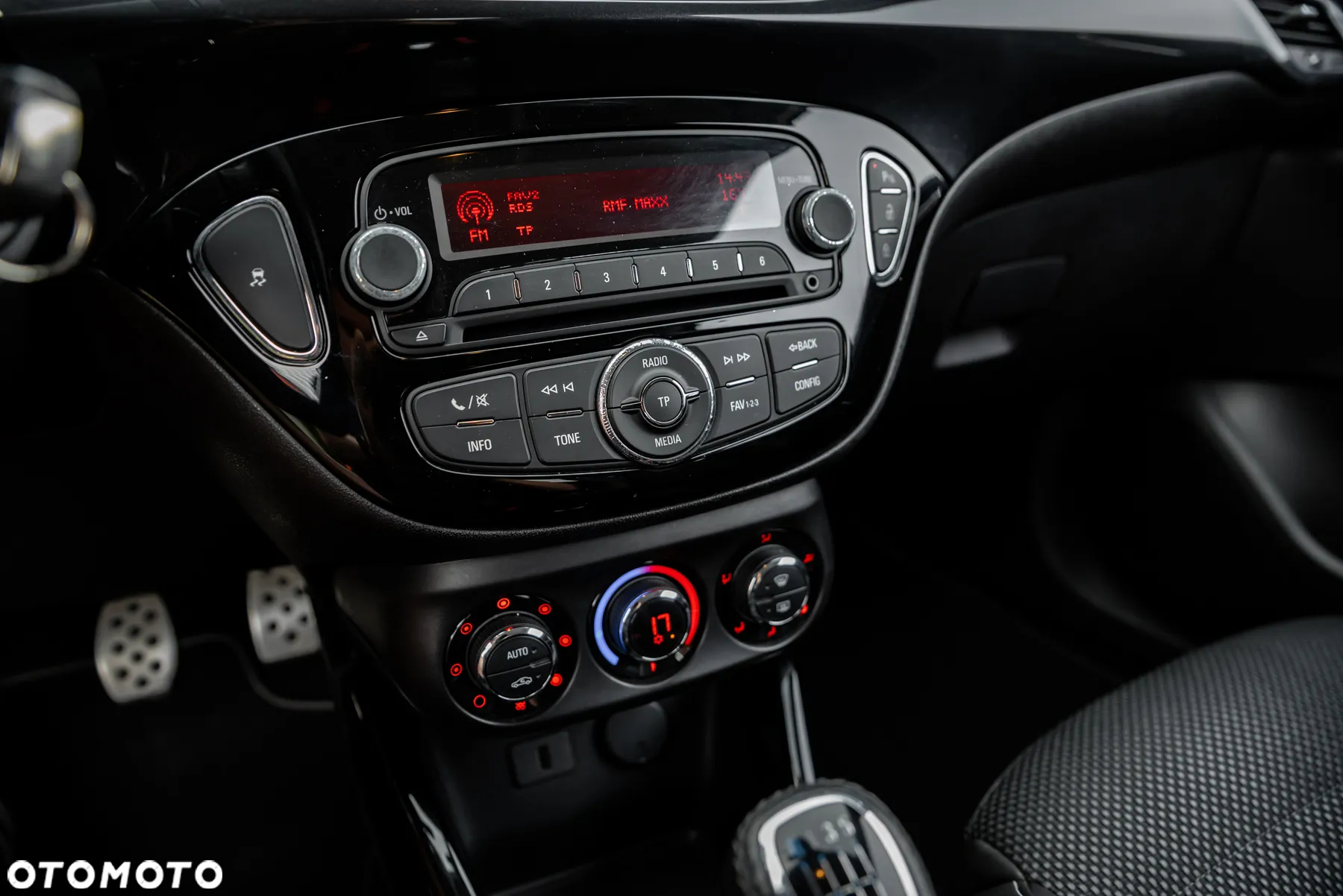 Opel Corsa 1.6 Turbo OPC - 22