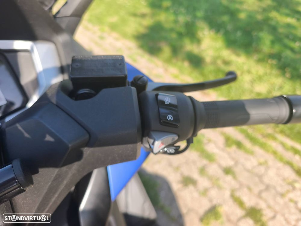 Honda Forza 125 - 3