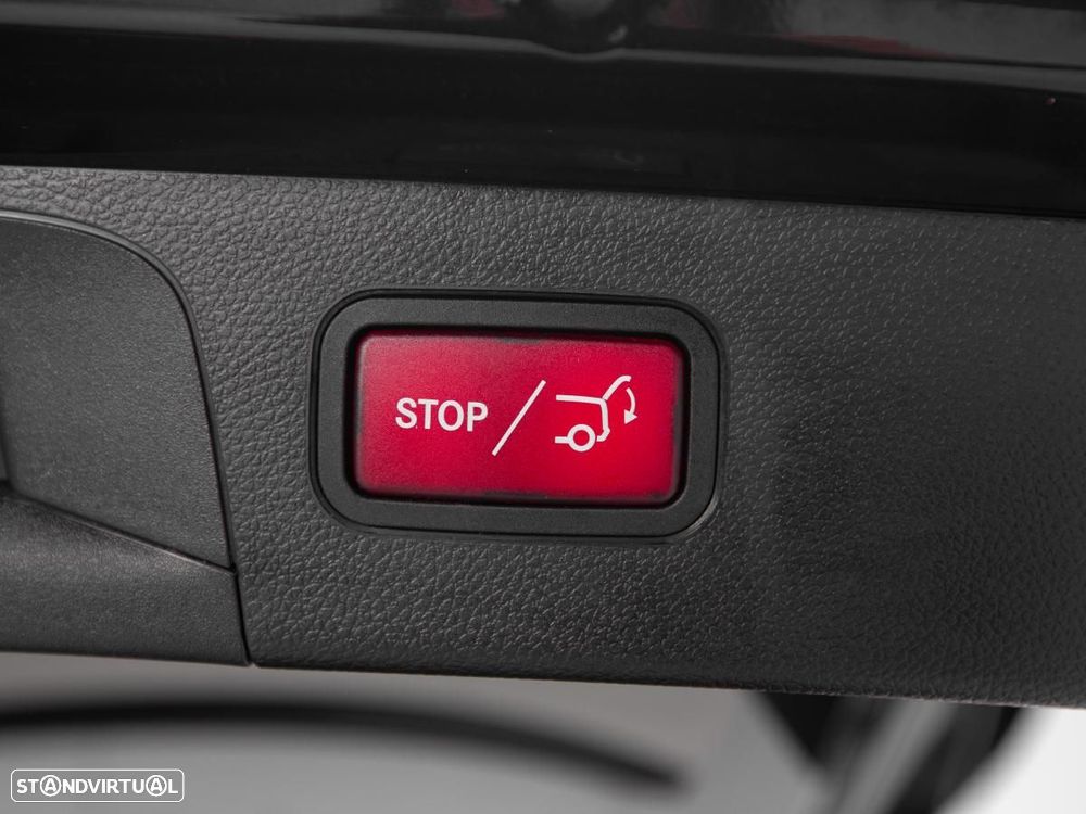 Mercedes-Benz GLC 300 de 4Matic 9G-TRONIC - 14