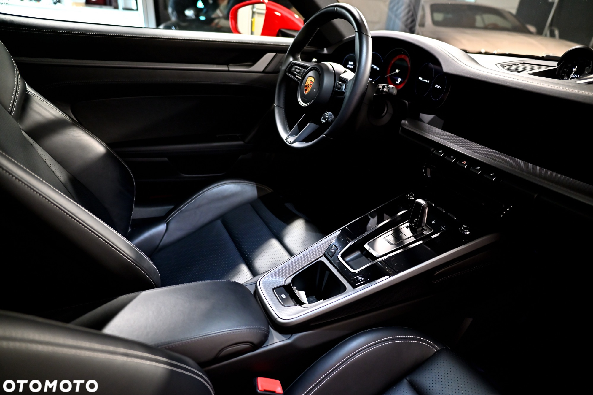 Porsche 911 Carrera S - 12