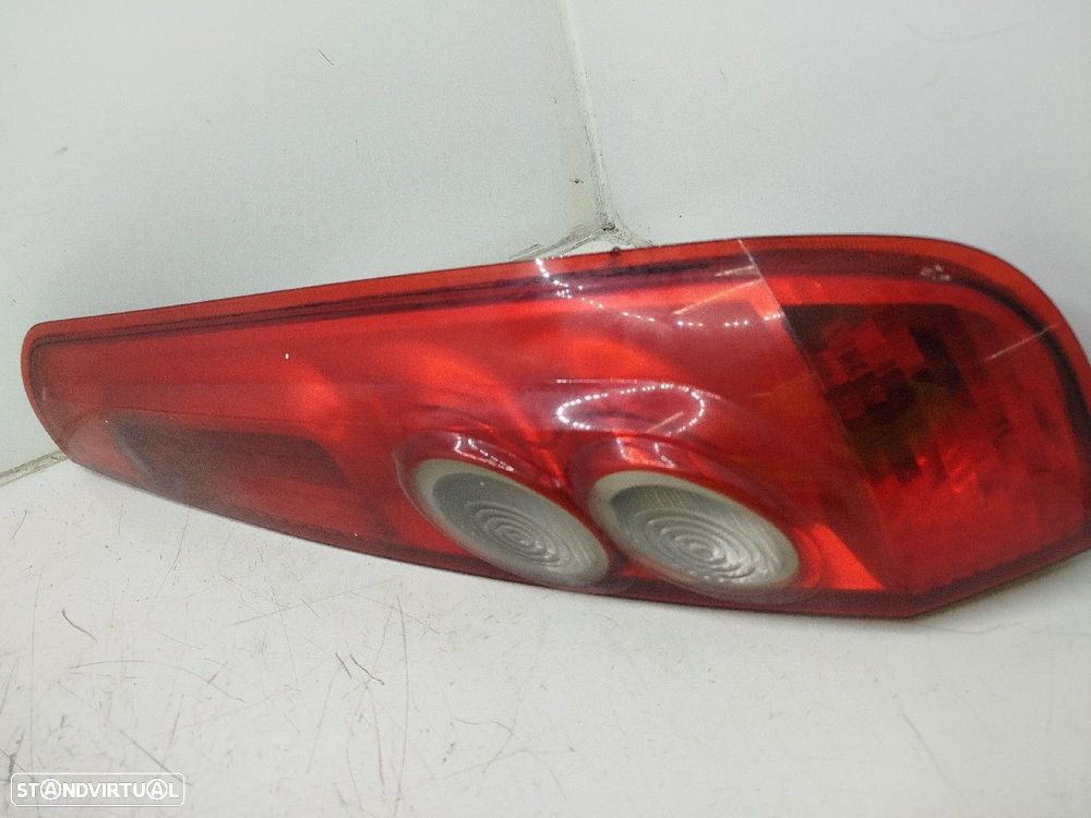 Farolim Stop Dto Ford Fiesta V (Jh_, Jd_) - 2