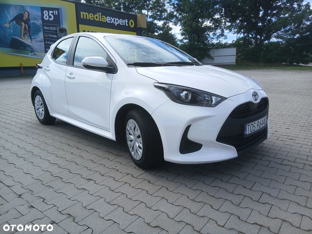 Toyota Yaris - 4