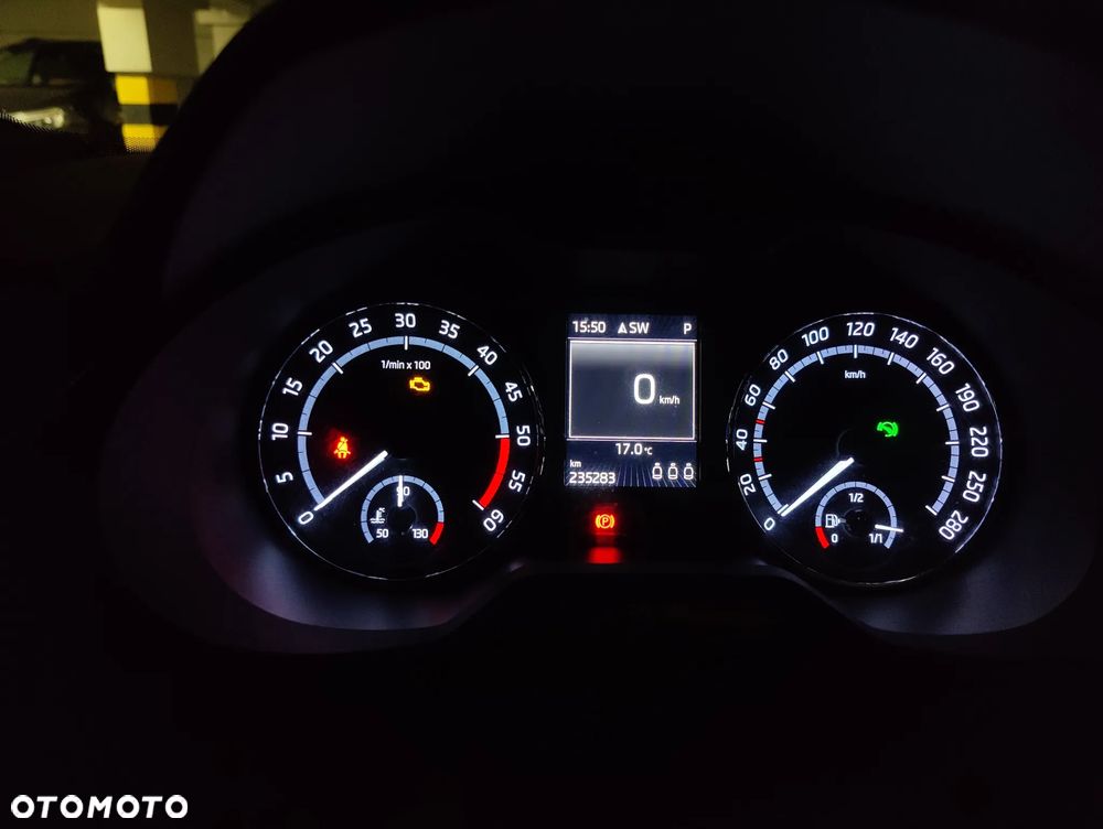 Skoda Octavia 2.0 TDI RS DSG - 11