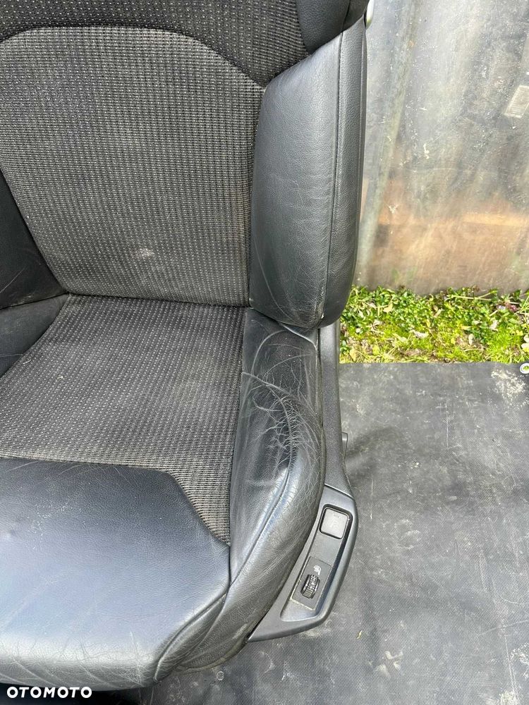 Fotele kanapa środek grzane elektryczne masaż półskóra Citroen C5 III X7 Sedan - 8