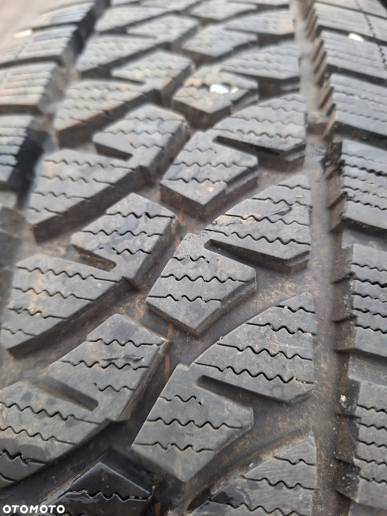 OPONY 205/65R16C Bridgestone Blizzak W810 M+S ZIMA - 2