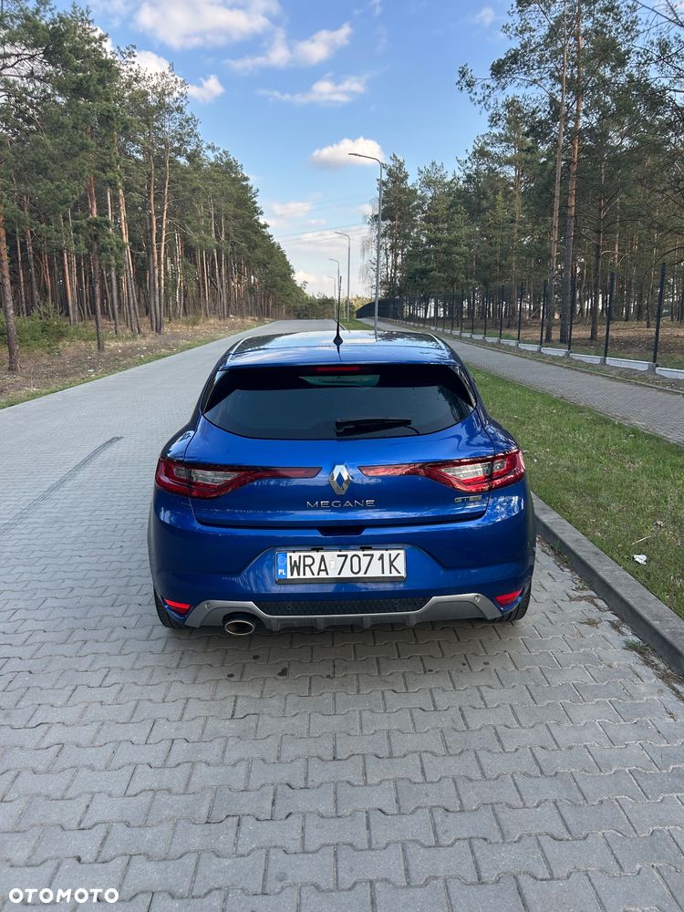 Renault Megane TCe 140 GPF GT LINE - 4