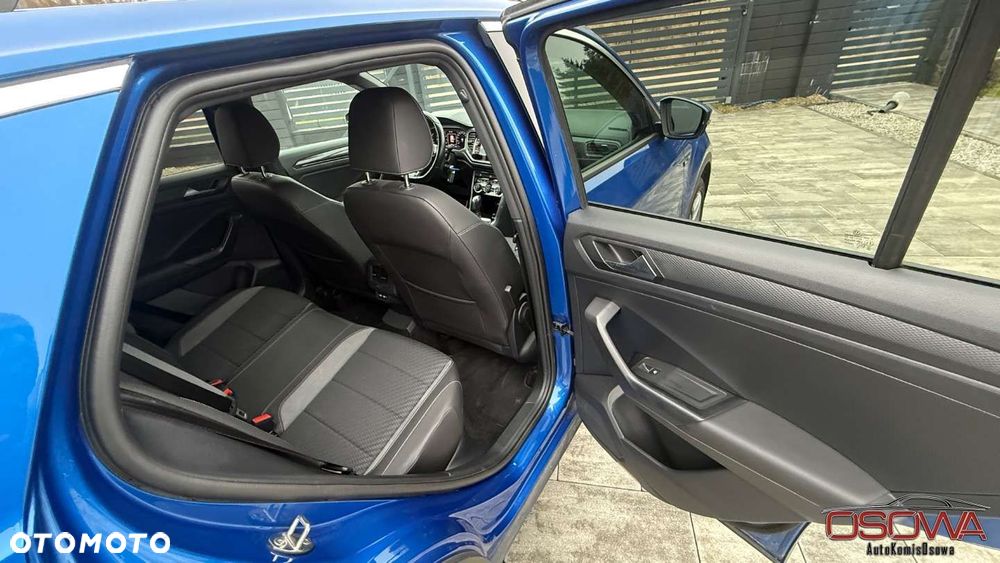 Volkswagen T-Roc - 22