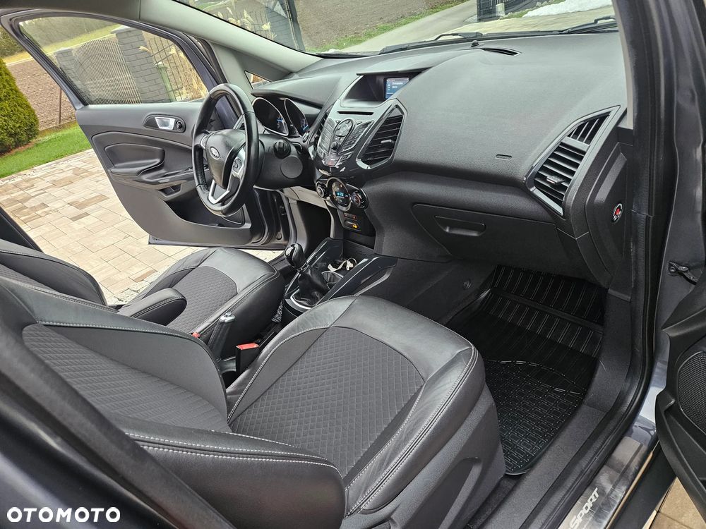 Ford EcoSport - 21