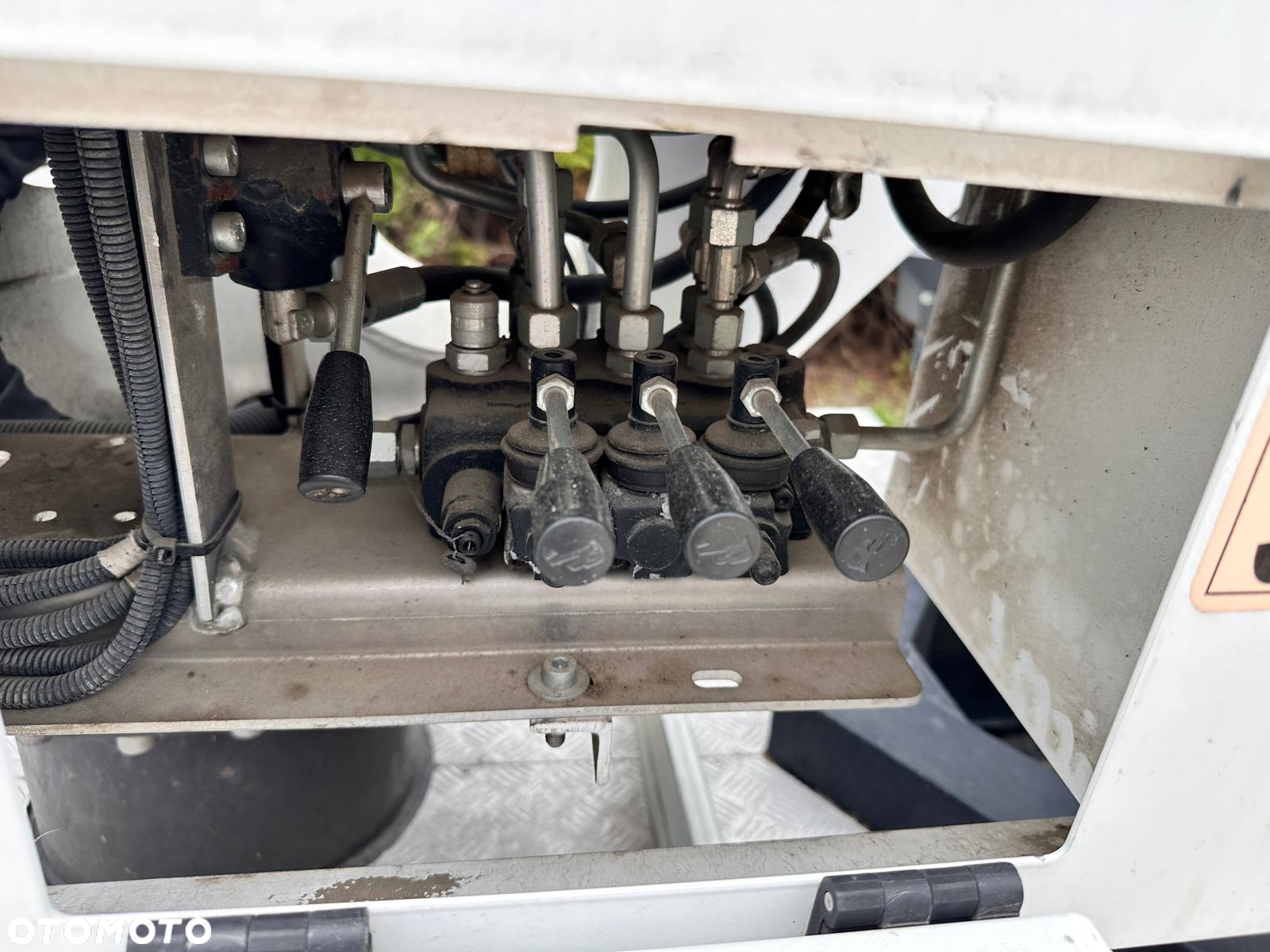 Iveco Daily Podnosnik Koszowy 18m  Hydraulika - 4