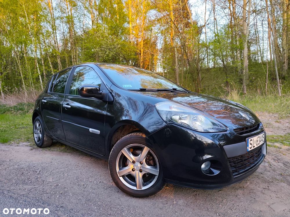 Renault Clio 1.2 16V Alize - 1