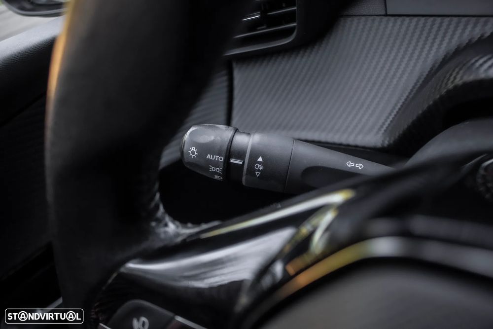 Peugeot 208 1.2 PureTech Active - 16