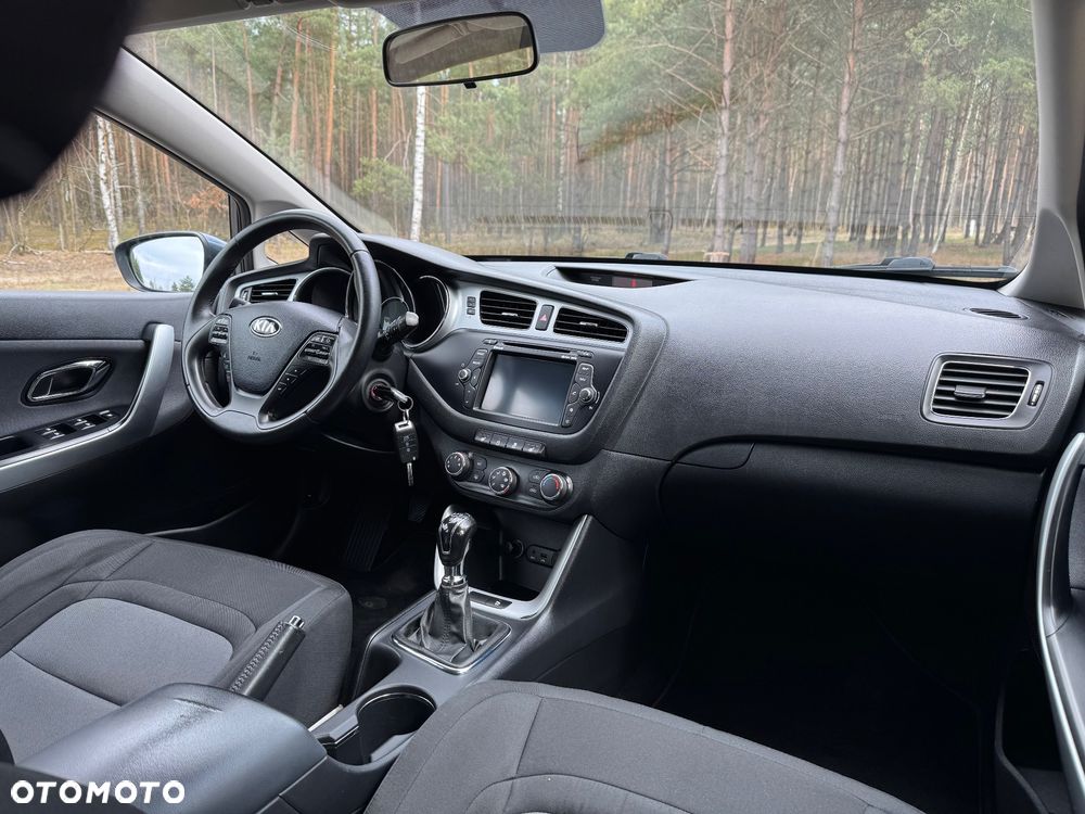 Kia Ceed 1.6 CRDi XL - 14