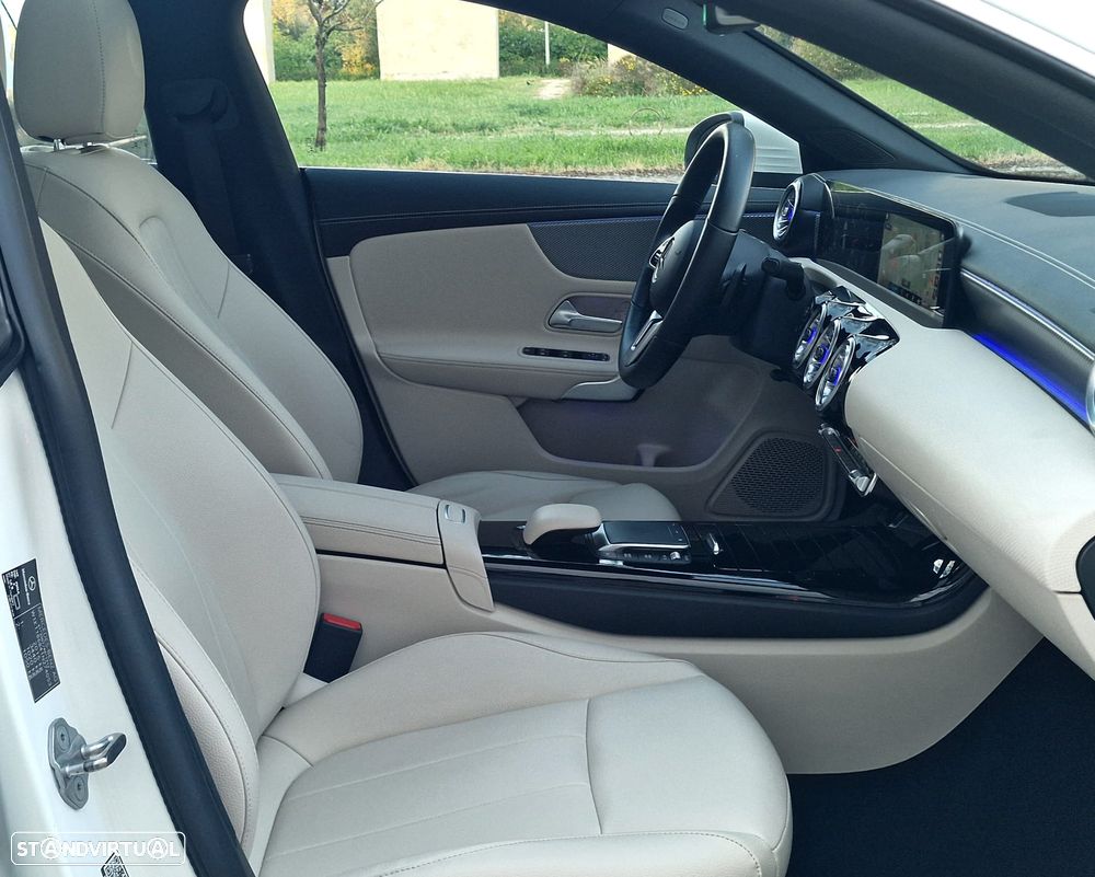 Mercedes-Benz CLA 180 7G-DCT Progressive Line Advanced - 16