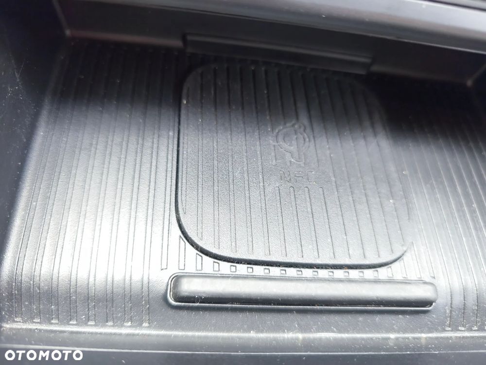 Hyundai Kona 1.6 GDI Hybrid Platinum DCT - 25