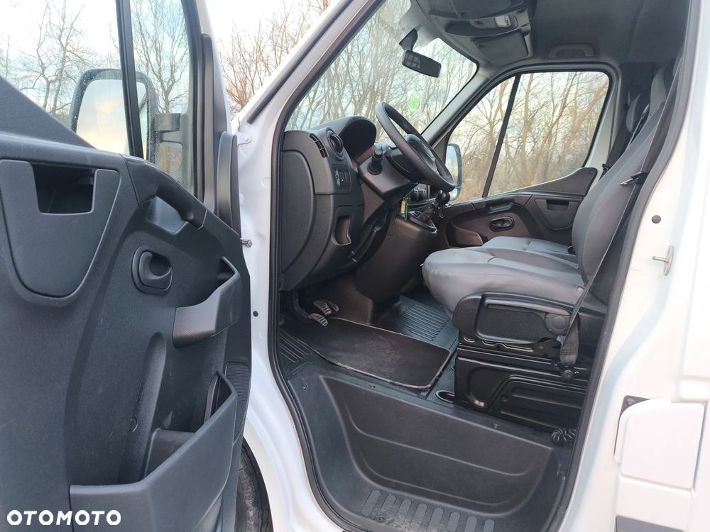 Renault Master - 15