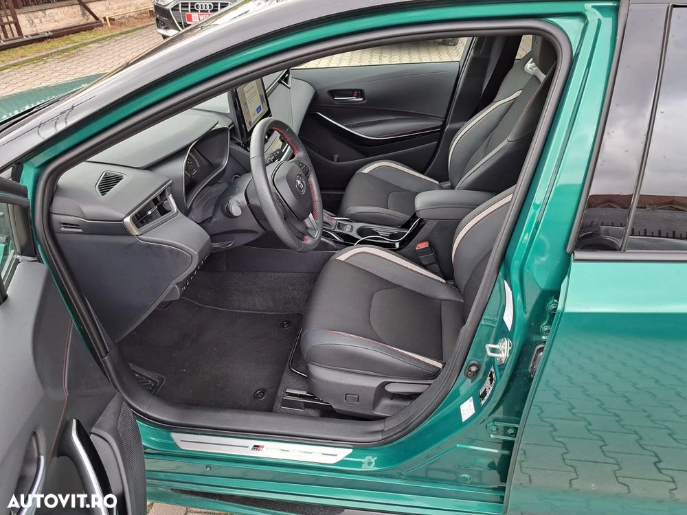 Toyota Corolla - 15