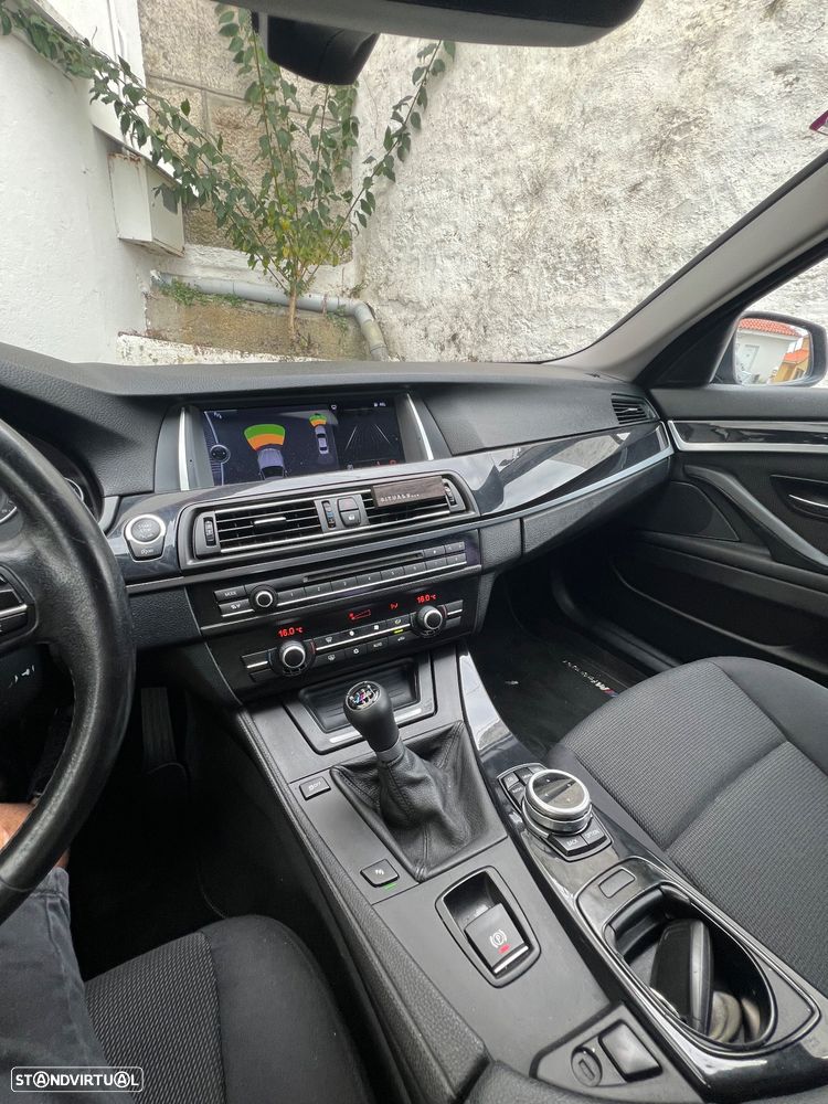 BMW 520 d Pack M - 15