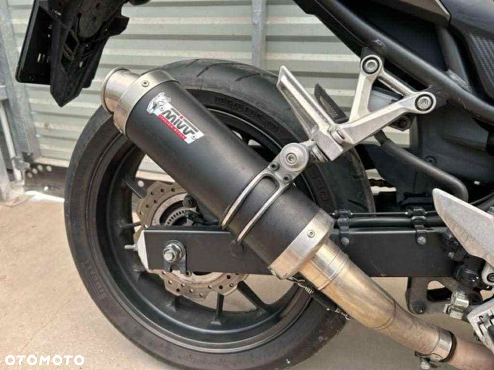 Honda CB - 10