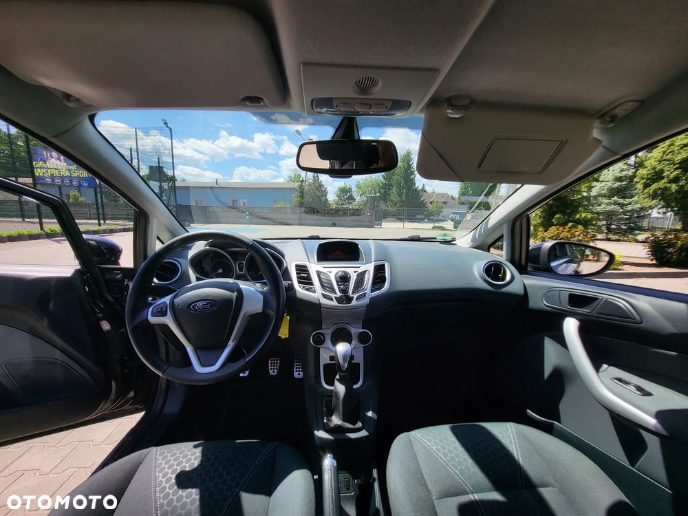 Ford Fiesta - 6