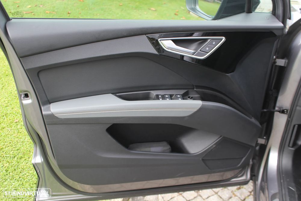 Audi Q4 e-tron 35 - 10