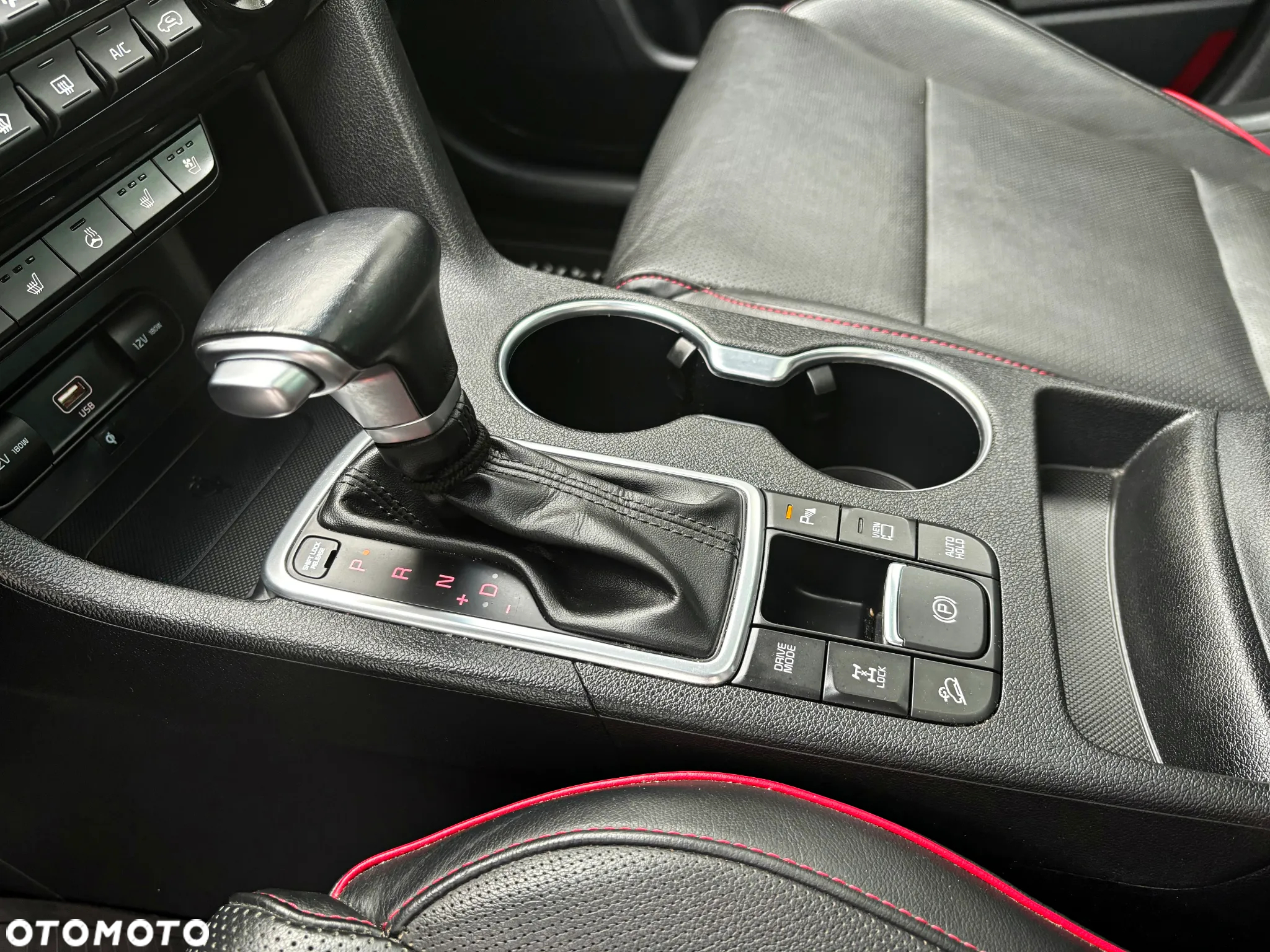 Kia Sportage 2,0 CRDI AWD GT Line - 27