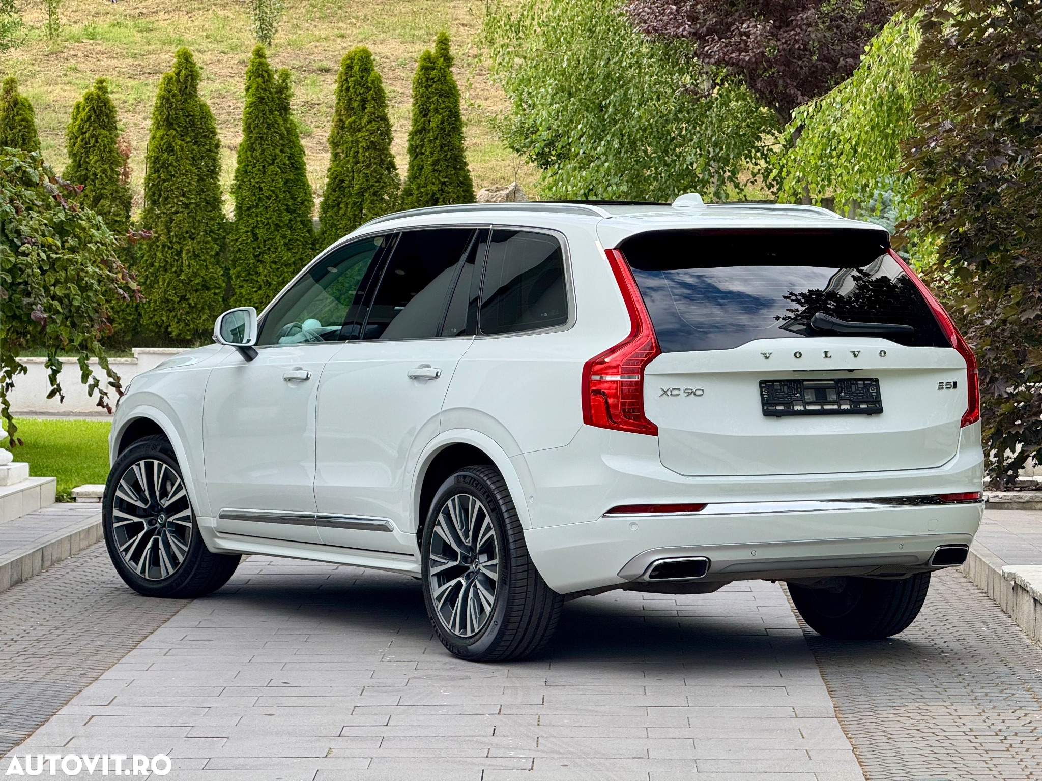 Volvo XC 90 B5 MHEV AWD 5 locuri Momentum Pro - 4