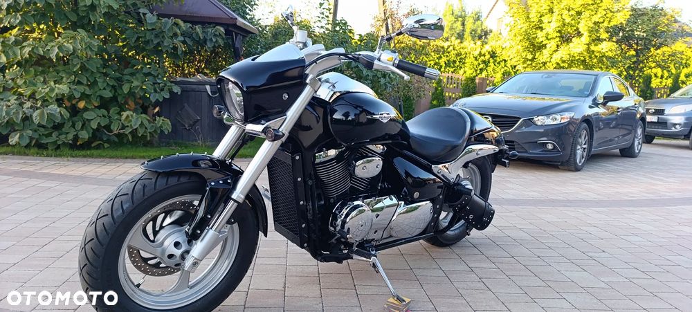 Suzuki Intruder - 5