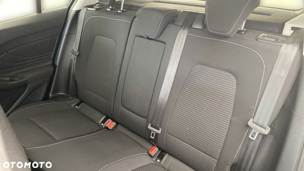 Ford Focus 1.0 EcoBoost mHEV Titanium X - 11