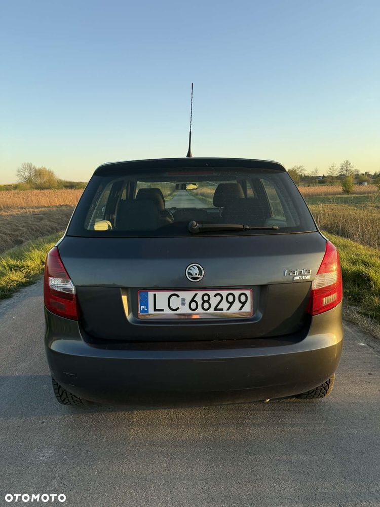Skoda Fabia 1.4 16V Ambiente - 3