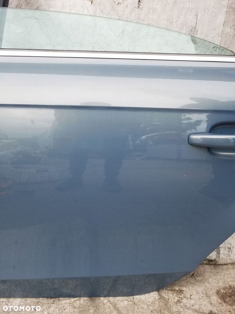 drzwi tył lewe audi a4 b8 sedan kod lx5x - 7