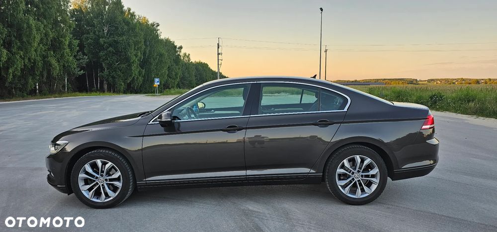 Volkswagen Passat 2.0 TDI BMT Comfortline - 6