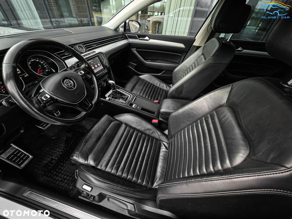 Volkswagen Passat Alltrack - 16