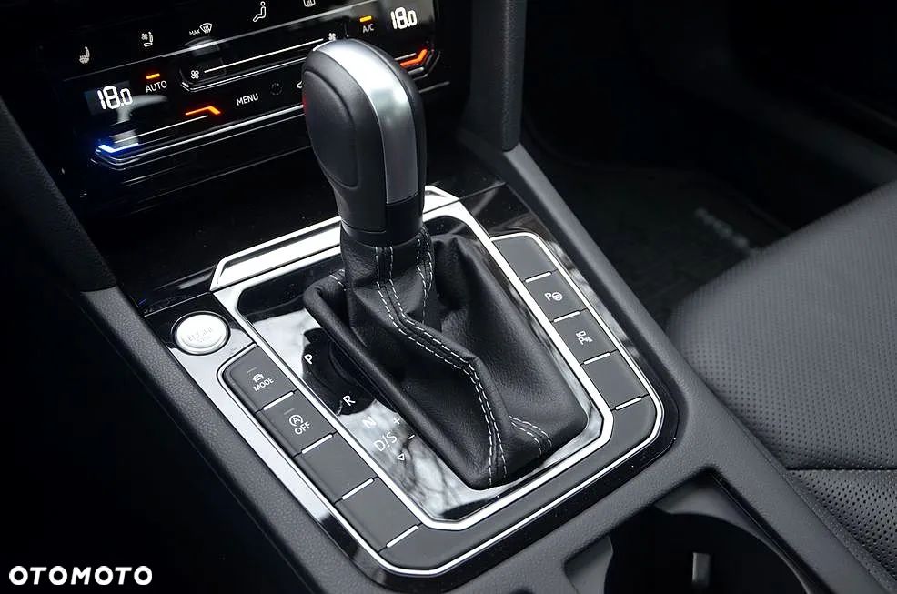 Volkswagen Arteon 2.0 TSI 4Motion R DSG - 21