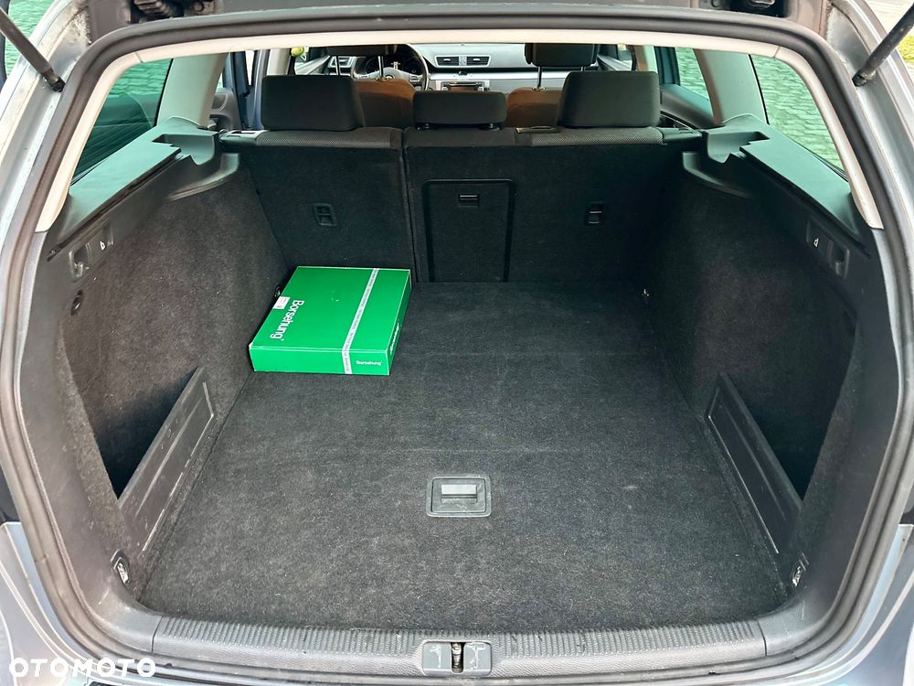 Volkswagen Passat 1.8 TSI Exclusive - 12