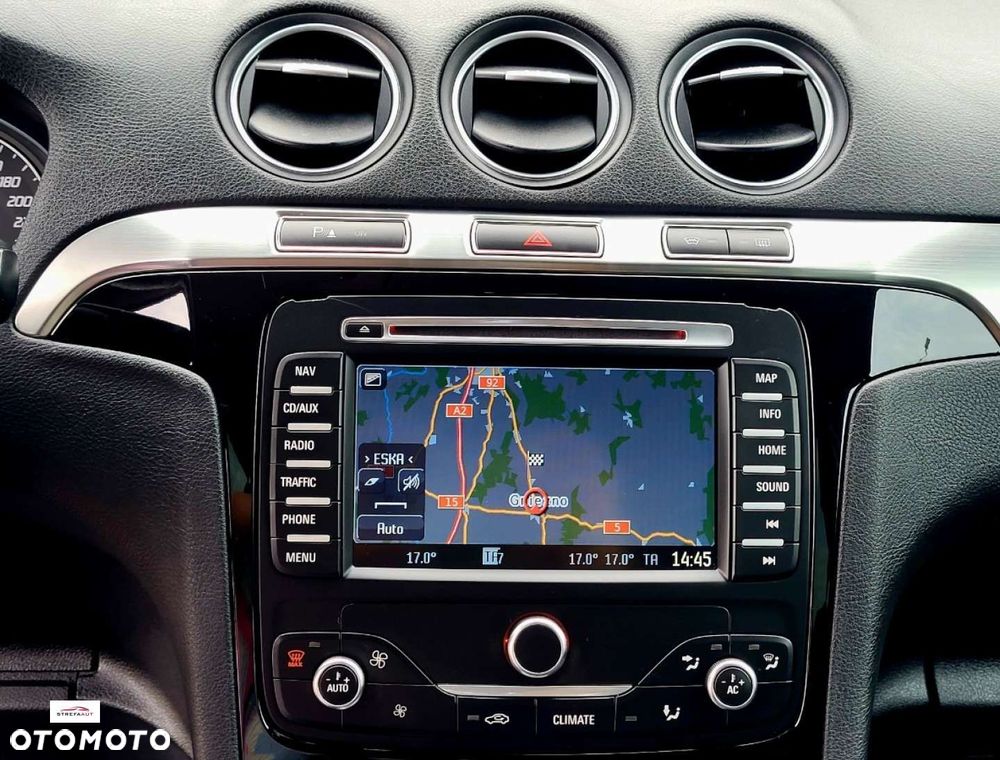 Ford Galaxy - 13
